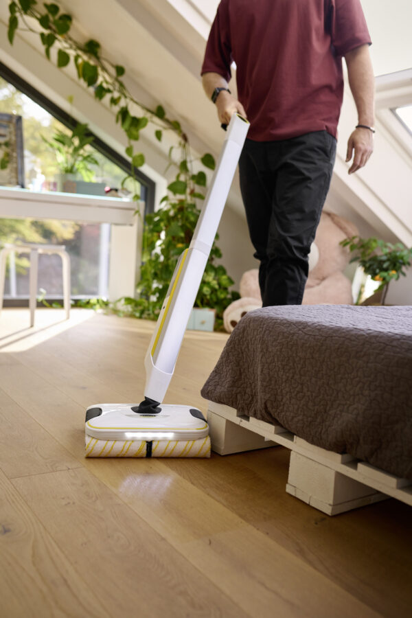 karcher-fc-8-6 Kärcher FC 8 Smart Signature Line põrandapesumasin
