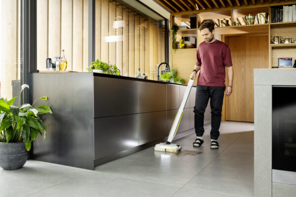 karcher-fc-8-7 Kärcher FC 8 Smart Signature Line põrandapesumasin